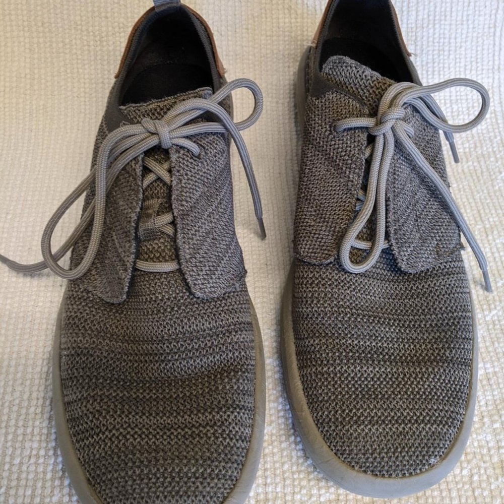 Merrell Men's lace up casual sneakers